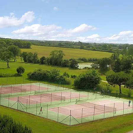 Hotel Peaceful Loire With Garden 3*